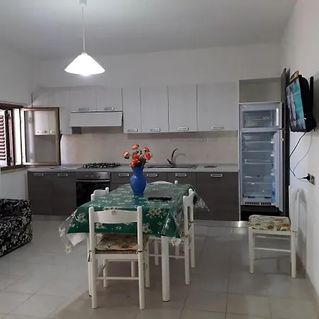 Сasa de vacaciones Casa Deledda *