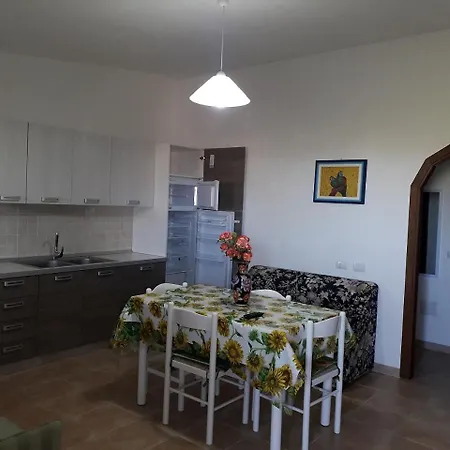 Сasa de vacaciones Casa Deledda